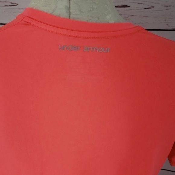 Under Armour Women's Peach Medium Scoop Neck Athletic Top Size Medium‎ - Picture 6 of 8
